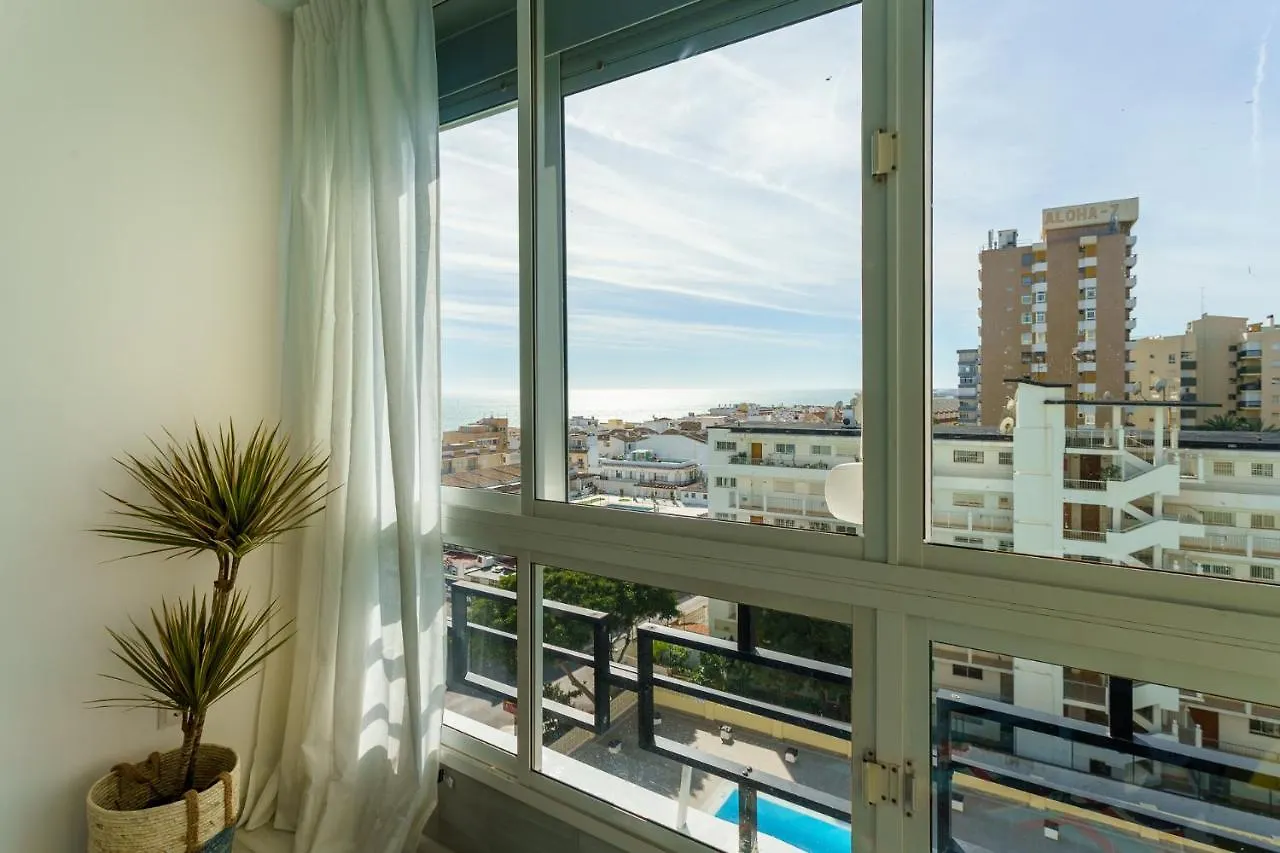 Malagasuite Carihuela Seaview Torremolinos