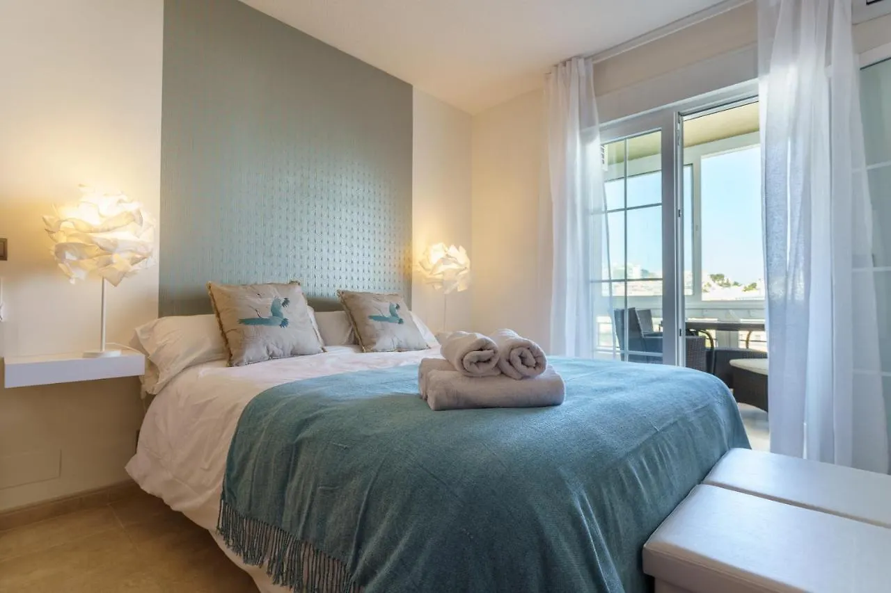 Malagasuite Carihuela Seaview Torremolinos Apartment