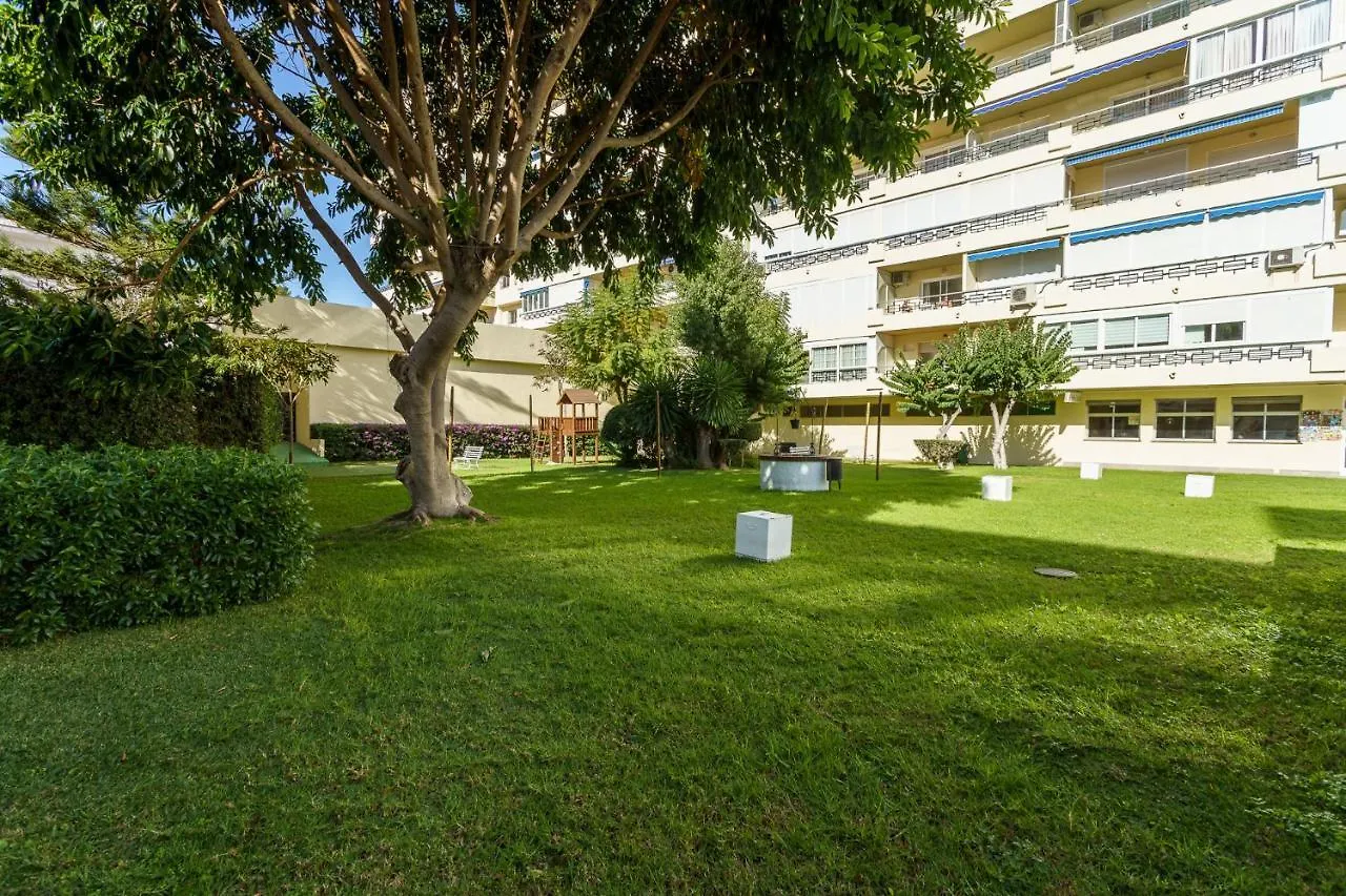 Malagasuite Carihuela Seaview Torremolinos 0*,
