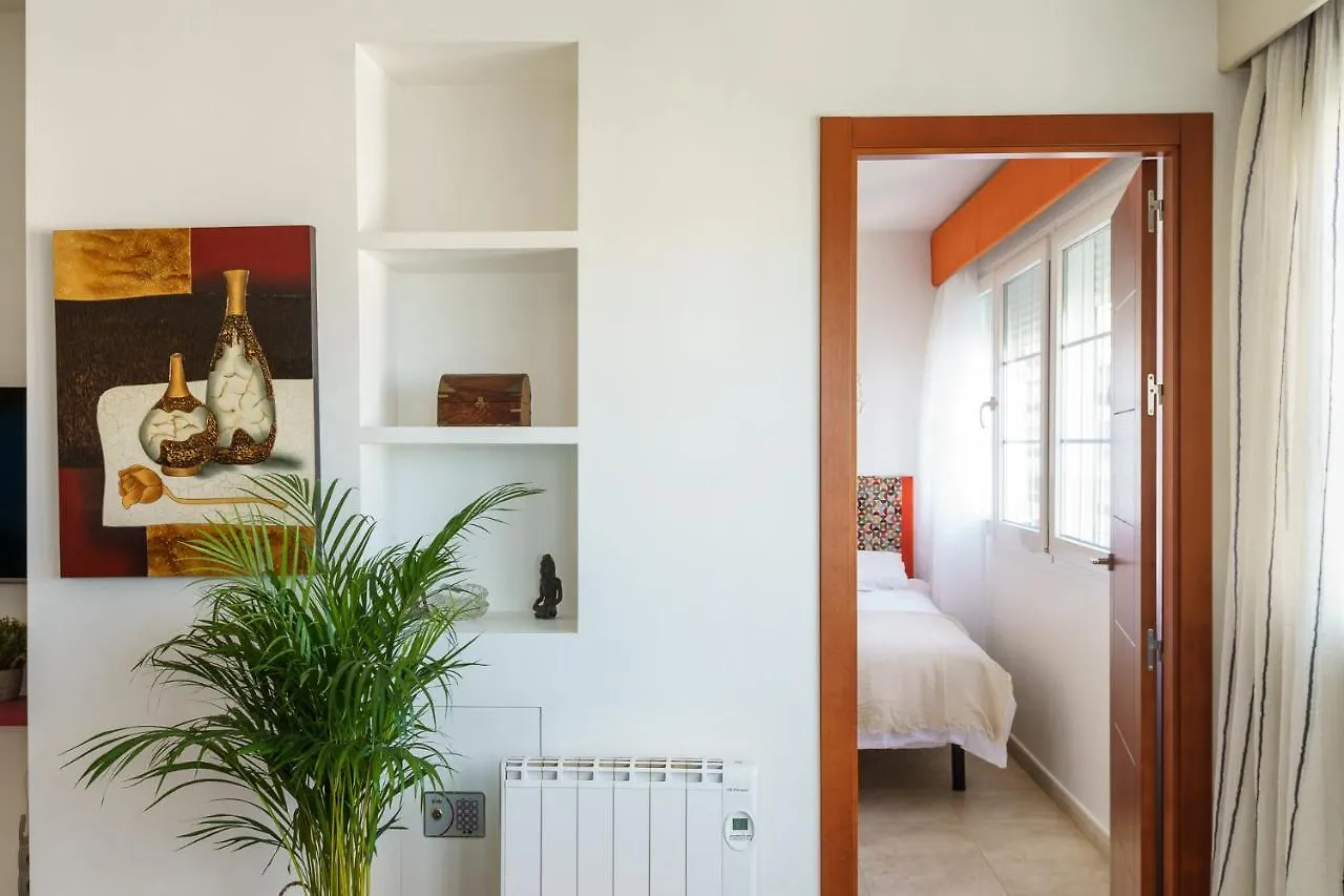 Malagasuite Carihuela Seaview Torremolinos