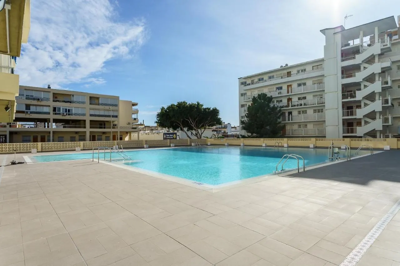 Malagasuite Carihuela Seaview Torremolinos